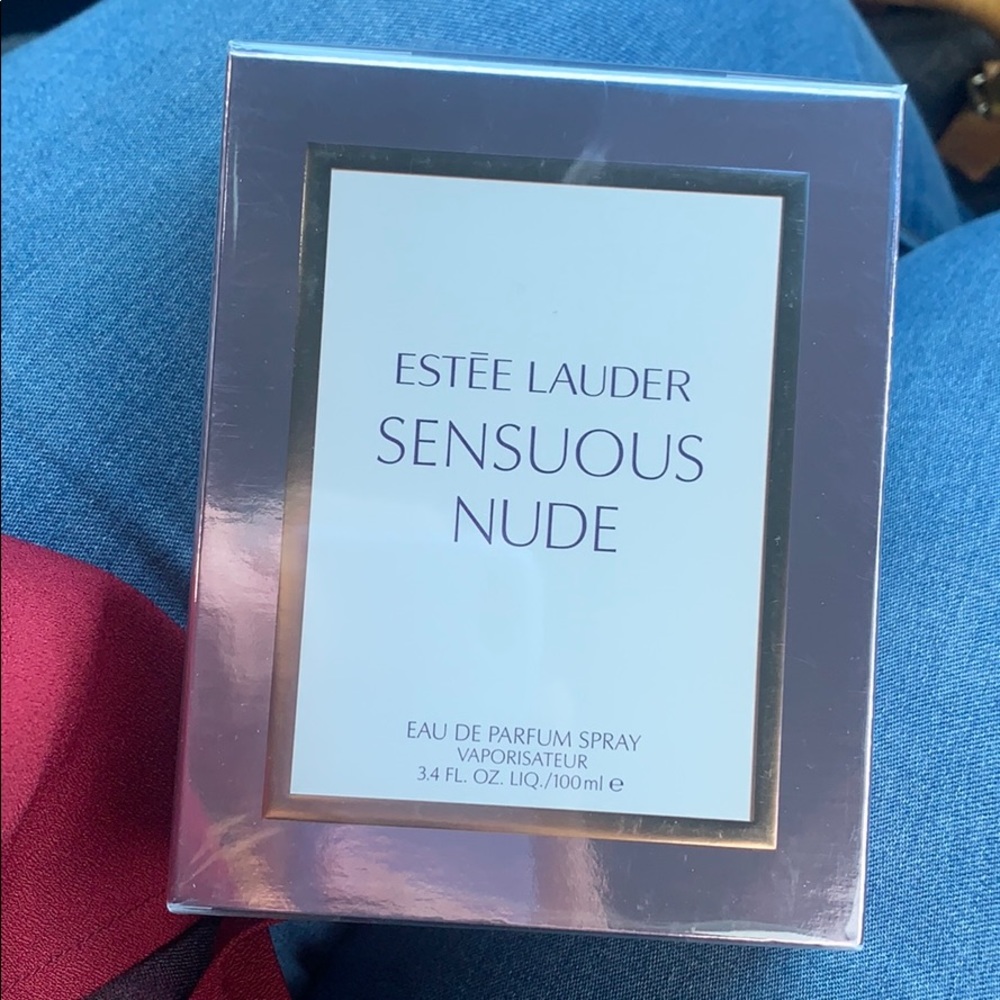 Brand new sensuous Nude Estée Lauder